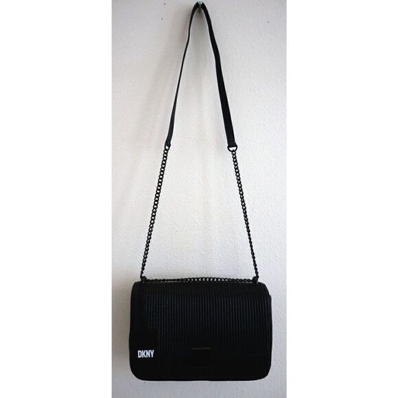 DKNY R343YA59 Women's Sz MD Black Sina Ribbed Crossbody/Shoulder Bag Purse - Picture 3 of 15